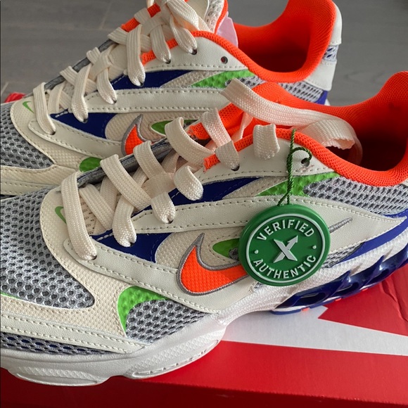 NWT & Box Nike Zoom Air Fire Women's Shoe (7.5) - Picture 1 of 6